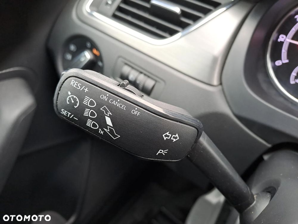 Skoda RAPID Spb 1.0 TSI Style - 21