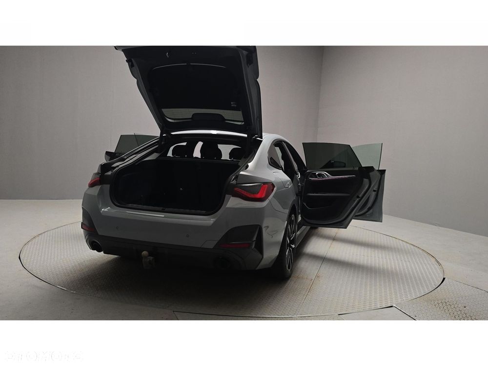 BMW Seria 4 - 12