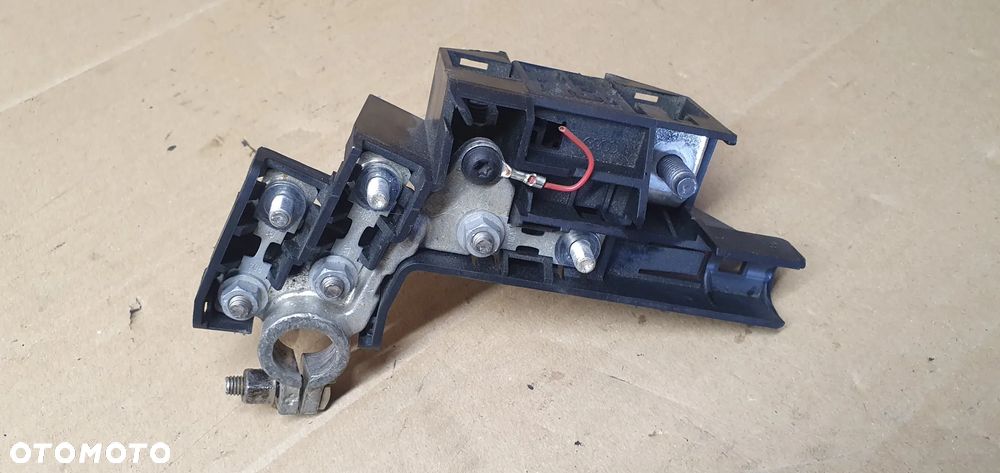 Klema plusowa pirotechniczna bezpiecznik Audi A4 B8 B0101179 - 1