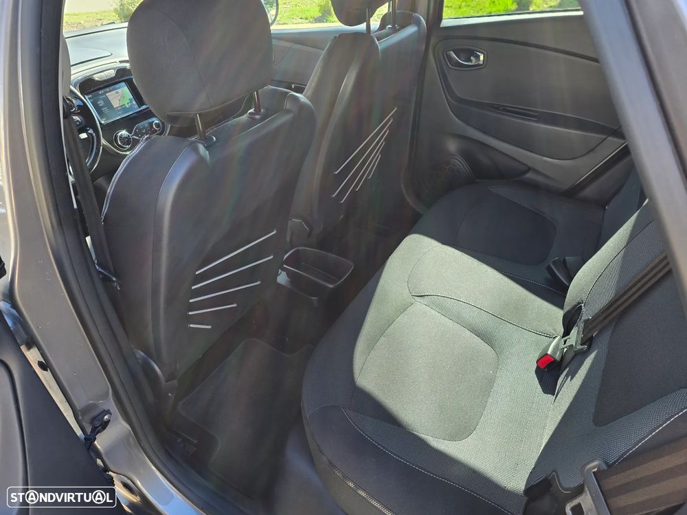 Renault Captur 1.5 dCi Exclusive - 7