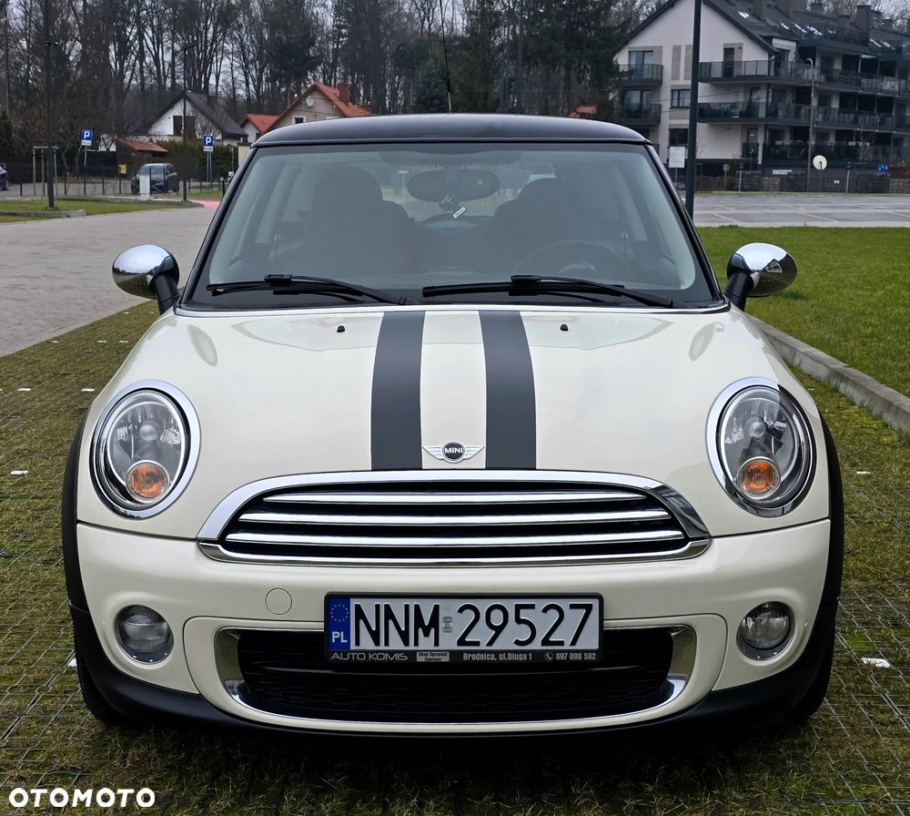 MINI Cooper D Brick Lane - 12