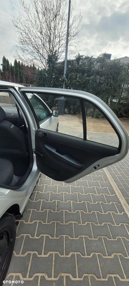 Skoda Fabia 1.4 16V Style Edition - 21