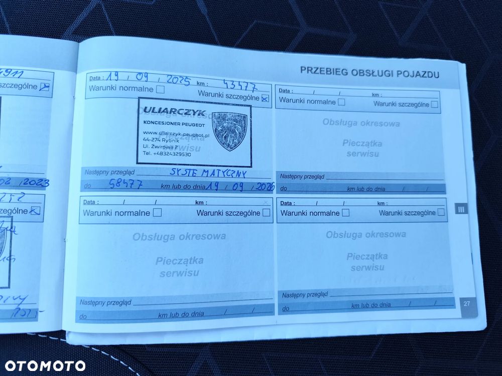 Peugeot 2008 1.2 Pure Tech Active S&S - 19