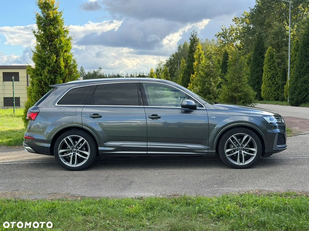 Audi Q7 - 8