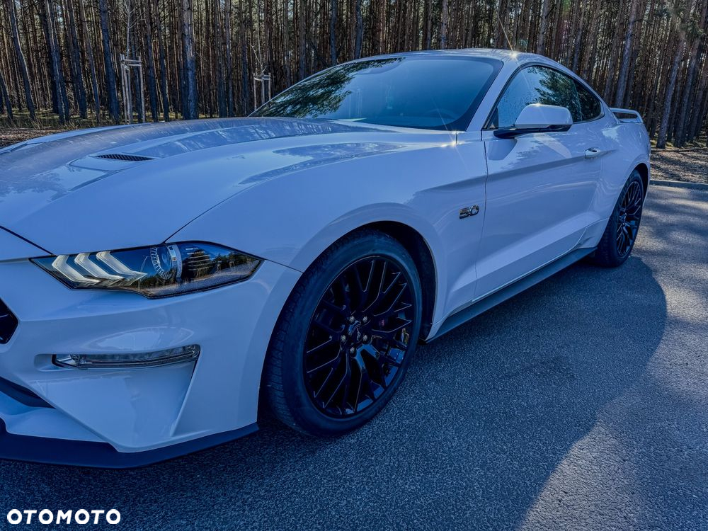 Ford Mustang - 36
