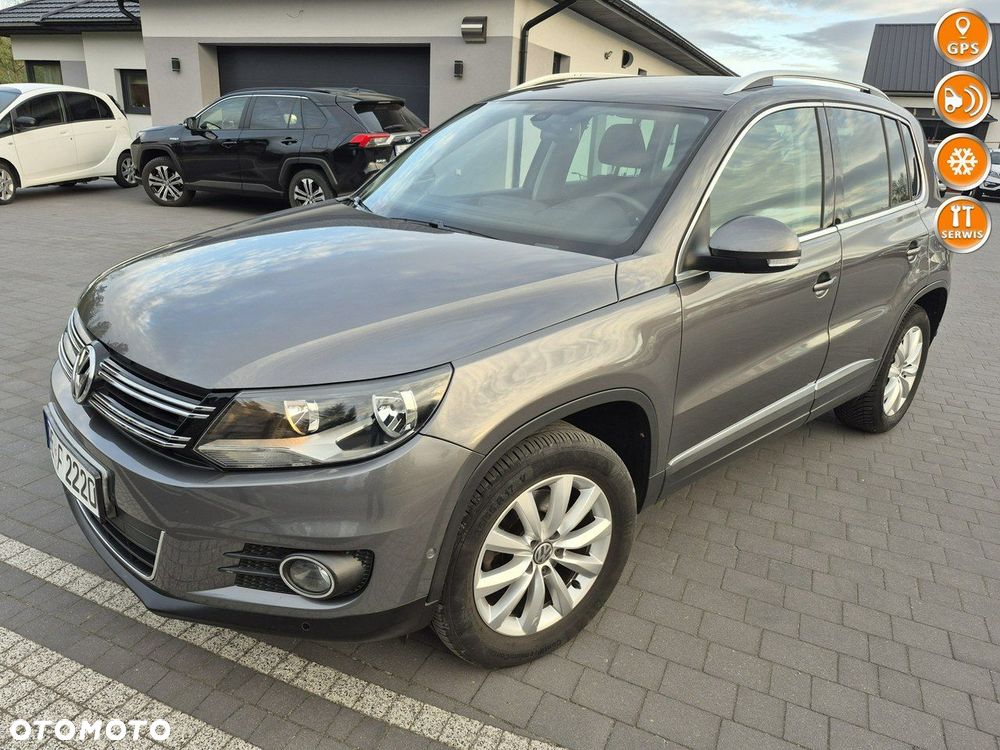 Volkswagen Tiguan - 1