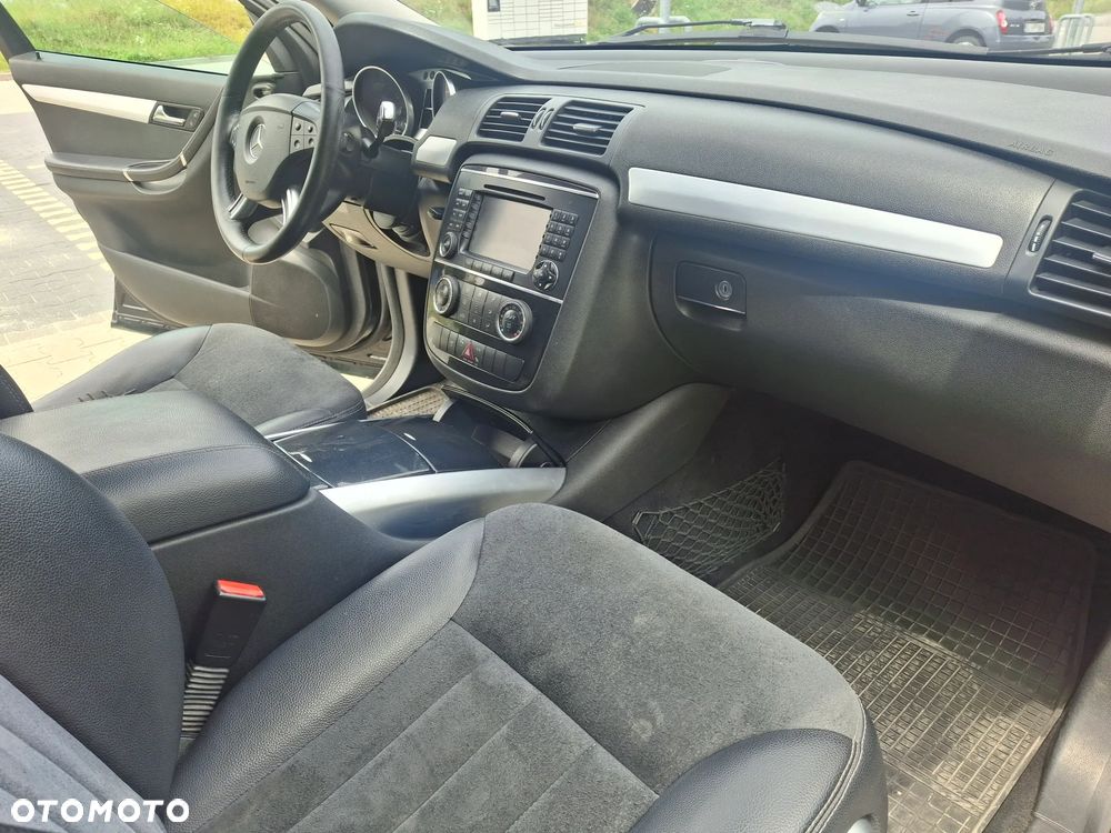 Mercedes-Benz Klasa R 320 CDI 4-Matic - 20