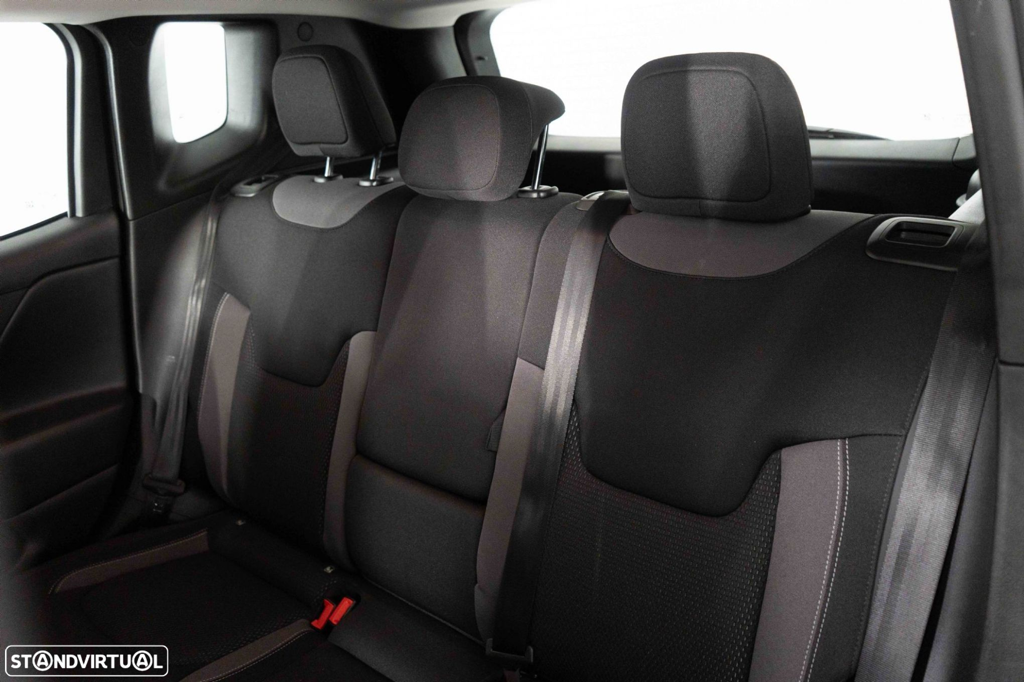 Jeep Renegade 1.3 TG 4Xe Limited - 9