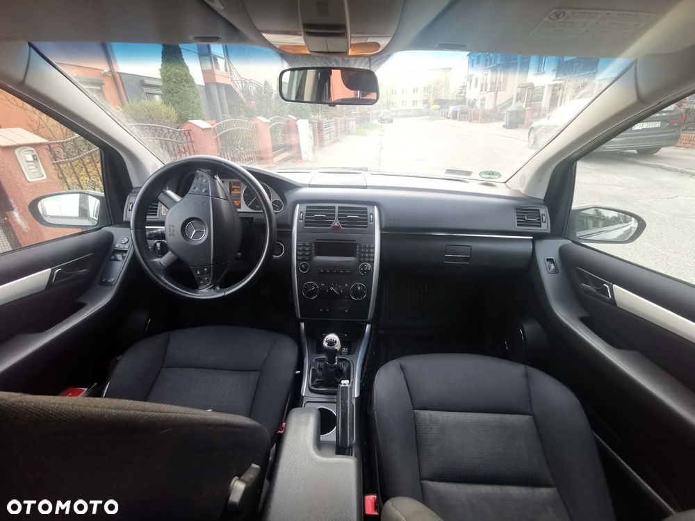 Mercedes-Benz Klasa B 200 CDI - 7