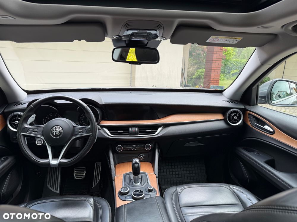 Alfa Romeo Stelvio 2.0 Turbo First Edition Q4 - 20