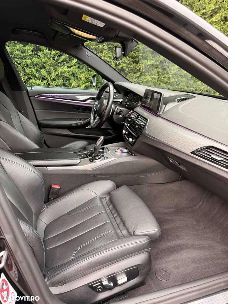 BMW Seria 5 530d xDrive AT - 21