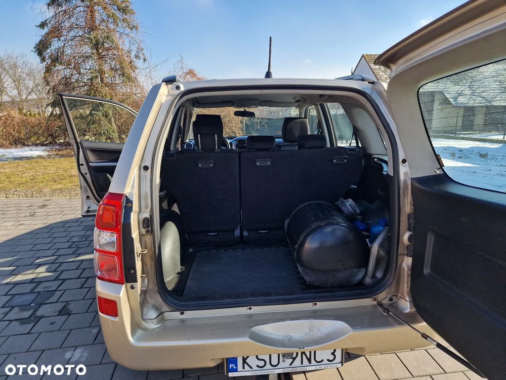 Suzuki Grand Vitara - 10