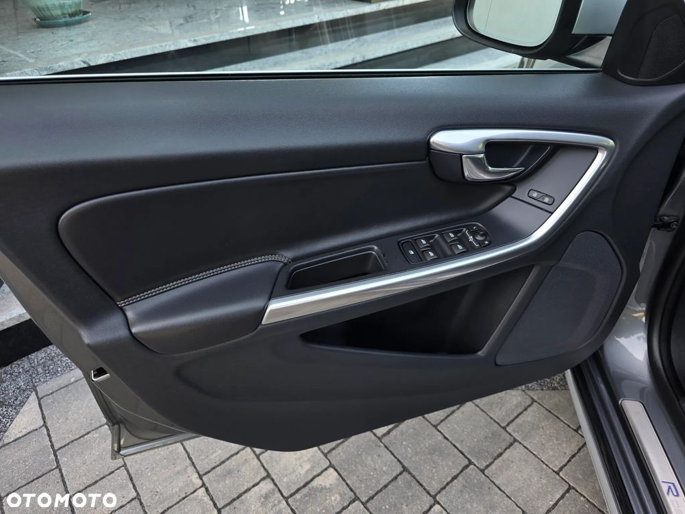 Volvo V60 D4 RDesign - 17