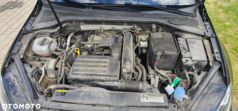 Volkswagen Golf - 12