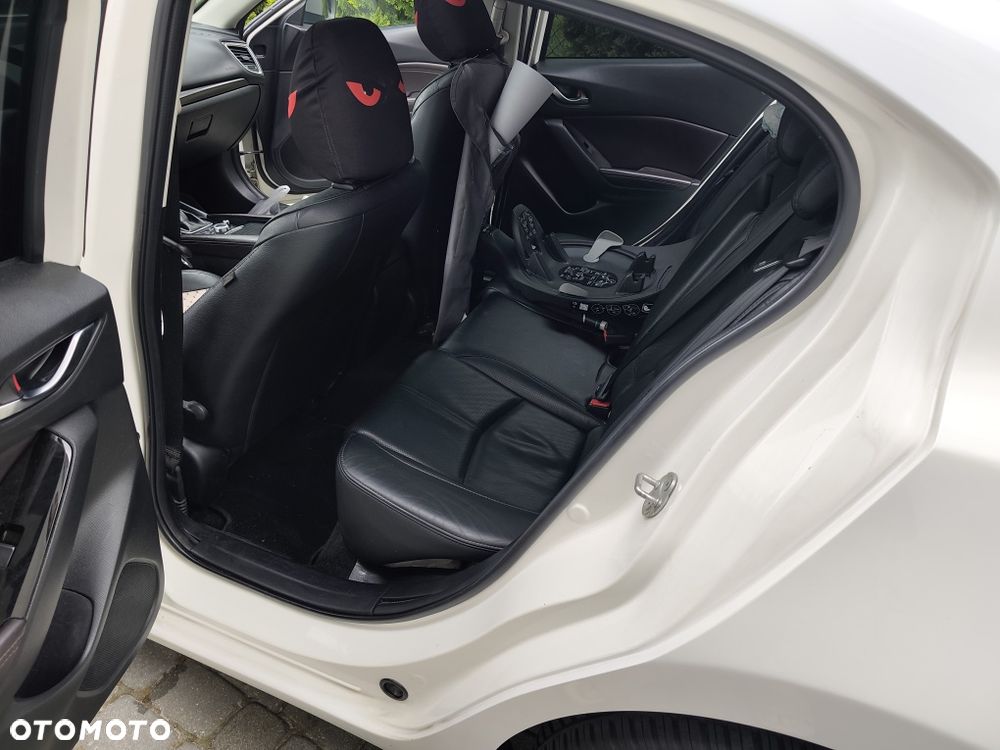 Mazda 3 - 6