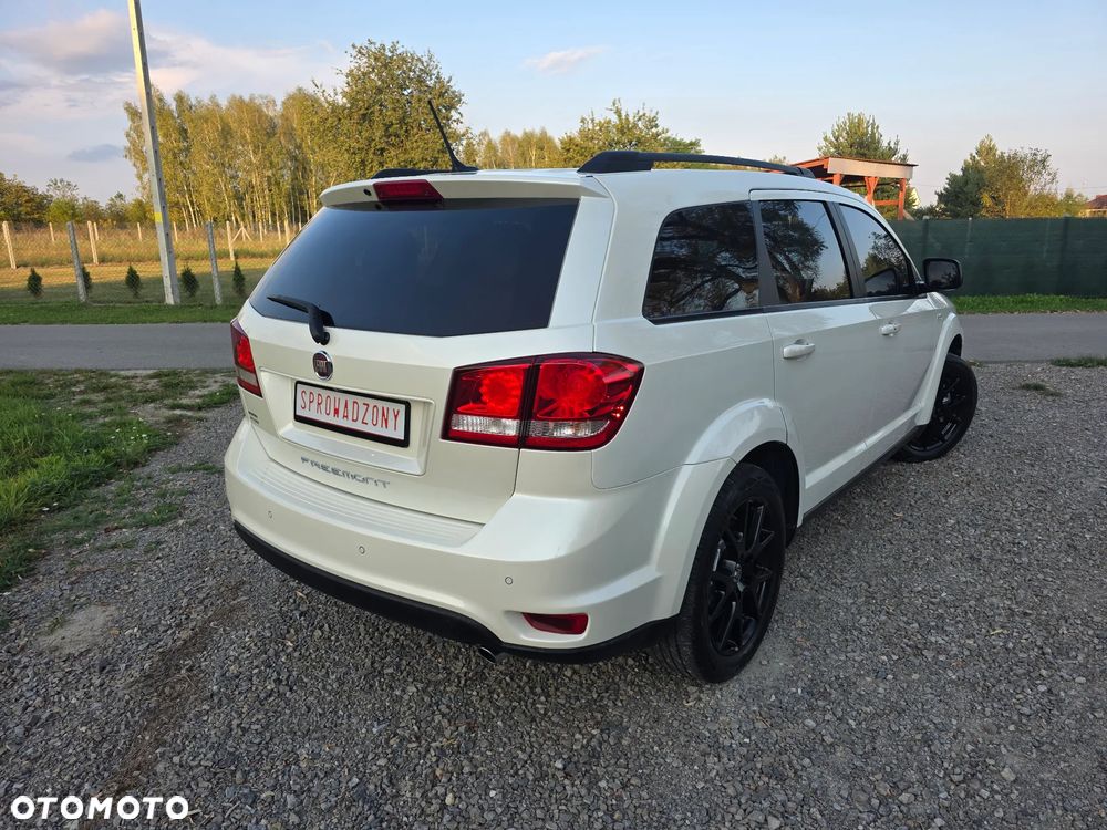 Fiat Freemont 2.0 Multijet Black Code AWD - 24