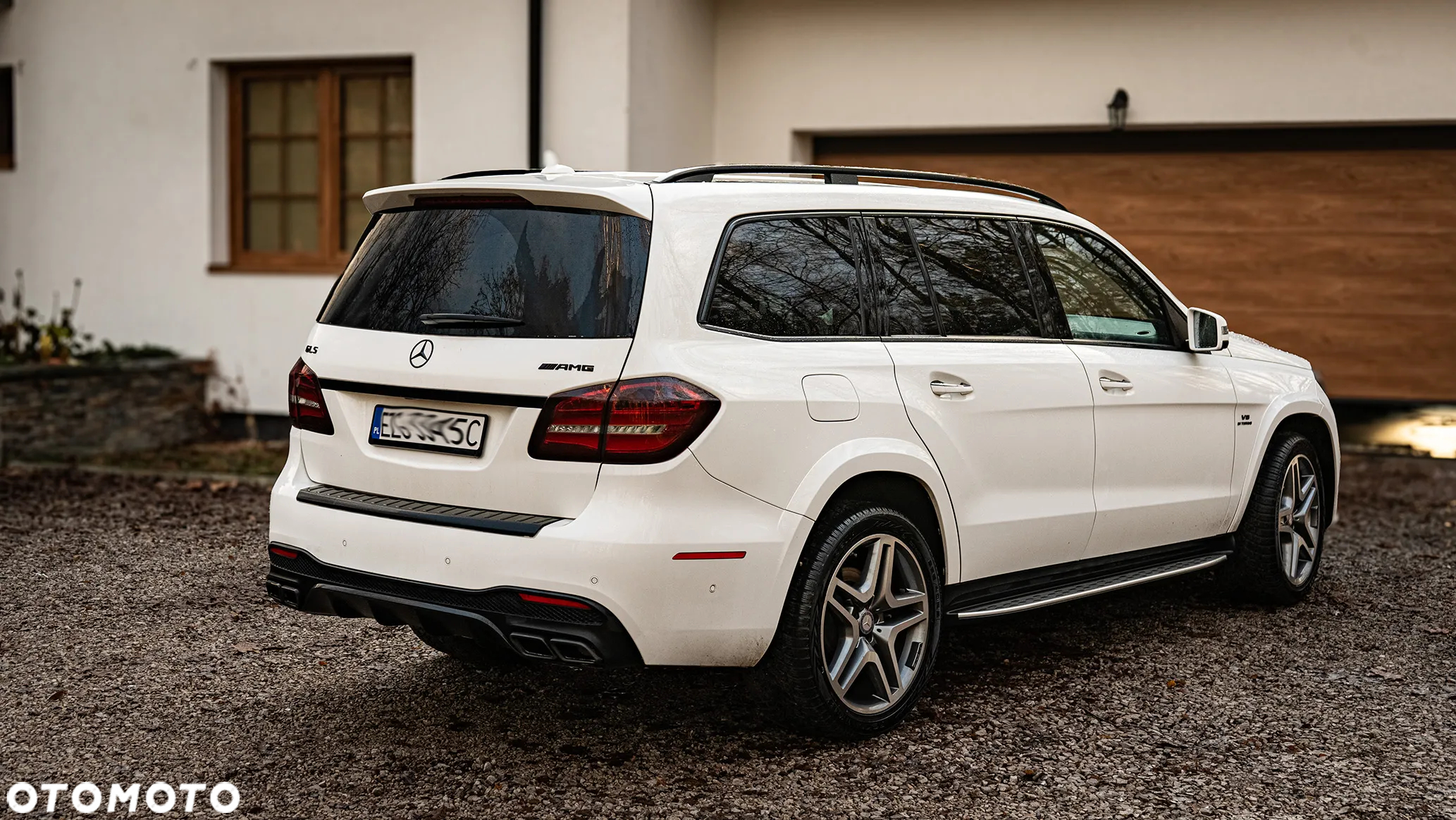 Mercedes-Benz GLS 500 4-Matic - 4