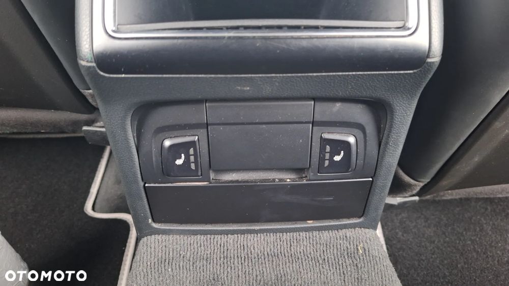 Audi A4 Avant 2.0 TDI DPF quattro S tronic S line Sportpaket - 24