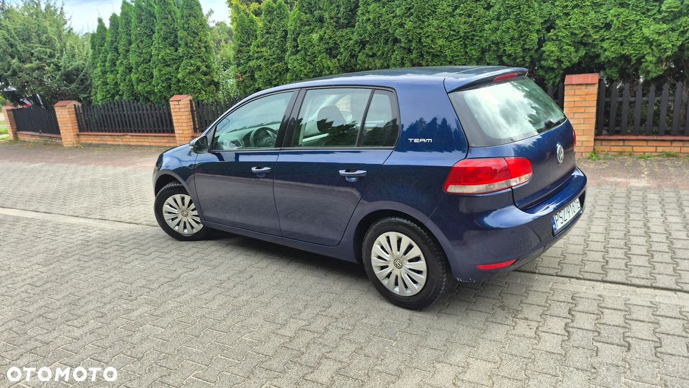 Volkswagen Golf 1.6 Comfortline - 15