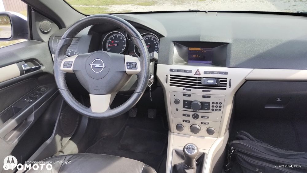 Opel Astra 1.8 Edition - 12