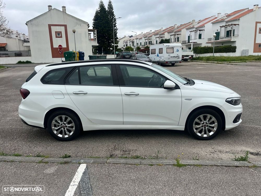 Fiat Tipo Station Wagon 1.3 M-Jet Lounge - 6