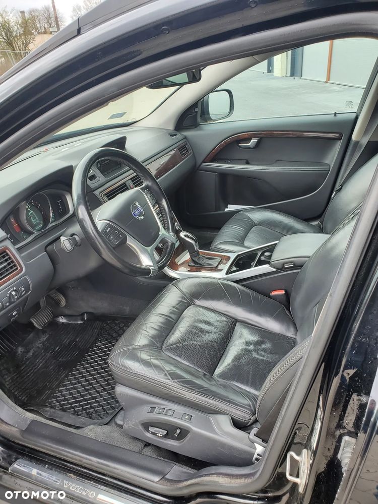 Volvo XC 70 T6 AWD Momentum - 12