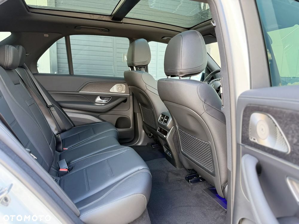 Mercedes-Benz GLE - 29