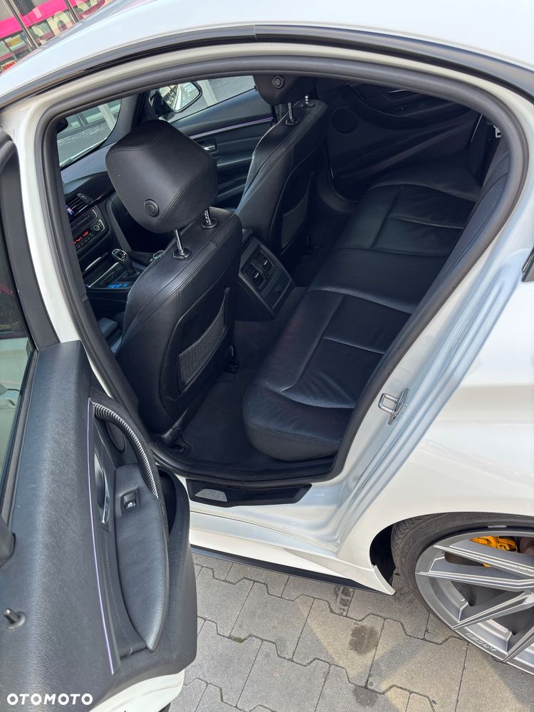 BMW Seria 3 - 13