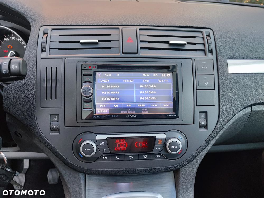 Ford C-MAX 1.8 Titanium - 14