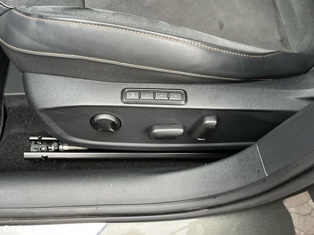 Cupra Formentor 2.0 TSI 4Drive VZ Tribe Edition DSG - 39