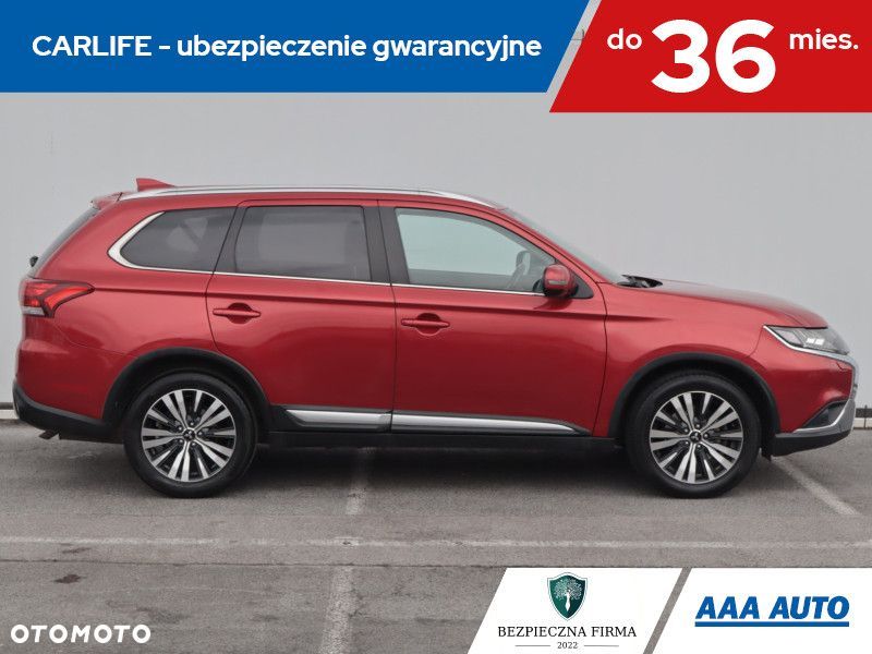 Mitsubishi Outlander - 8