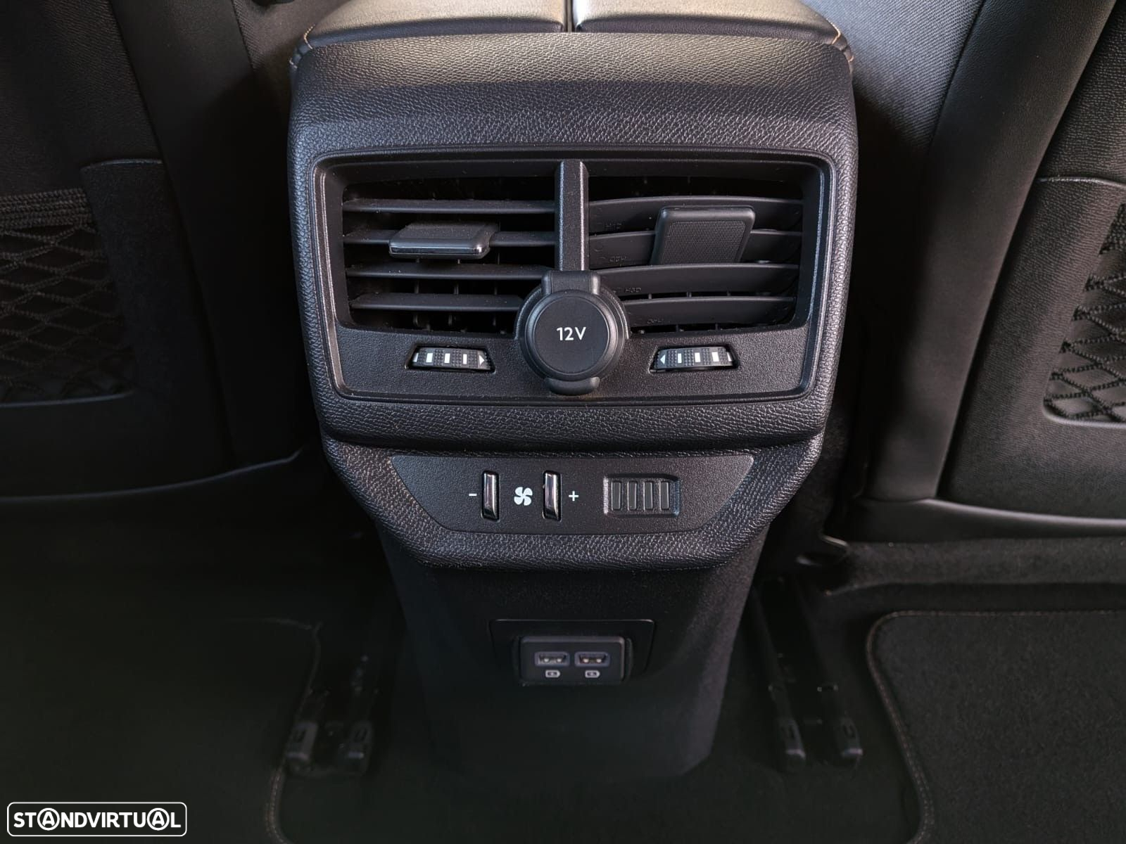 Peugeot 5008 1.5 BlueHDi Allure Pack EAT8 - 12