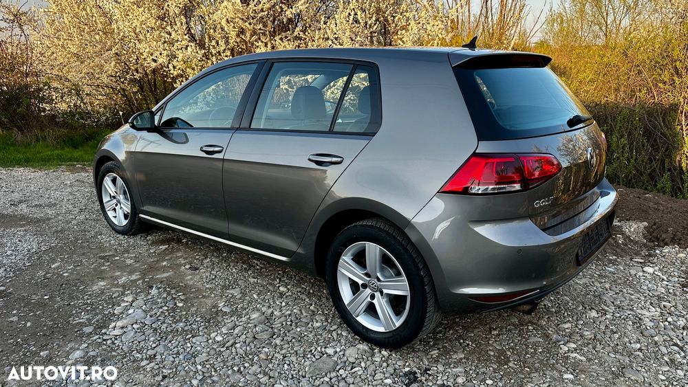 Volkswagen Golf 1.2 TSI Highline DSG BlueMotion Technology - 3