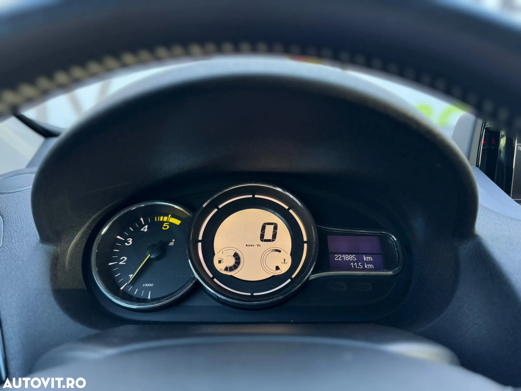 Renault Megane ENERGY dCi 130 BOSE EDITION - 26