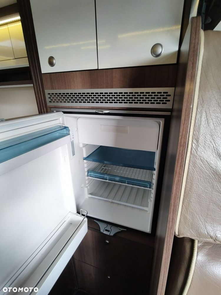 Globe-Traveller Bogato wyposażony zimowy van dla 3 osób! - 11