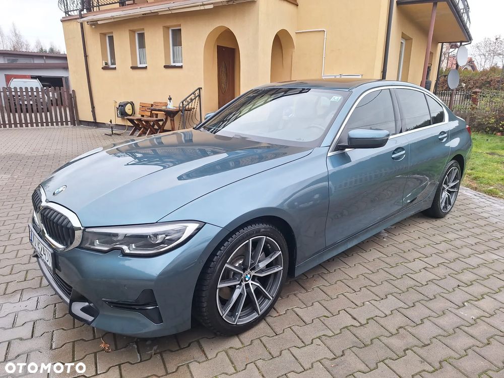 BMW Seria 3 330i Sport Line - 6