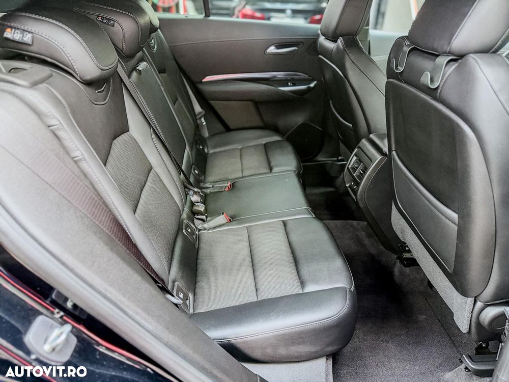 Cadillac XT4 - 19