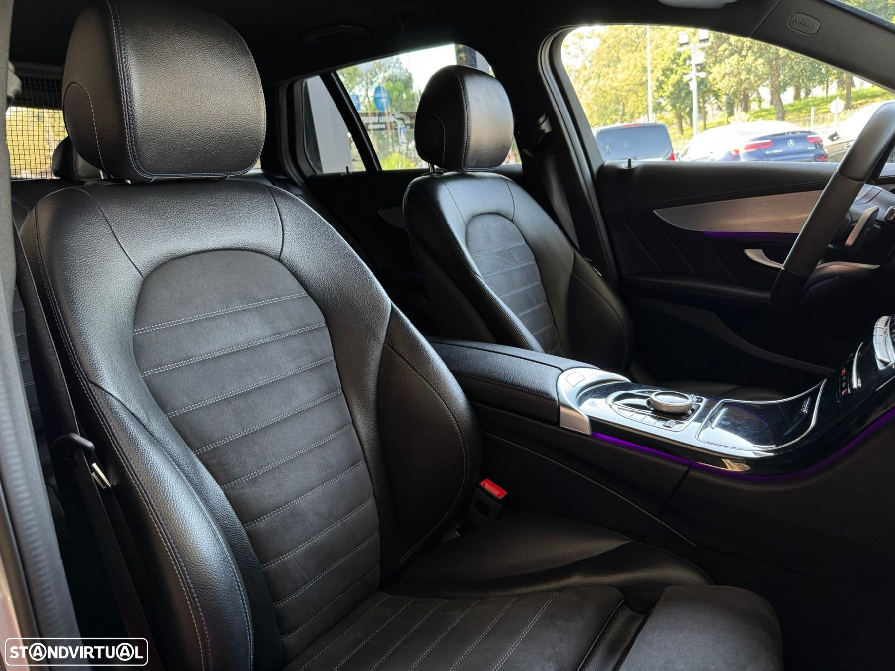 Mercedes-Benz C 300 de AMG Line - 18