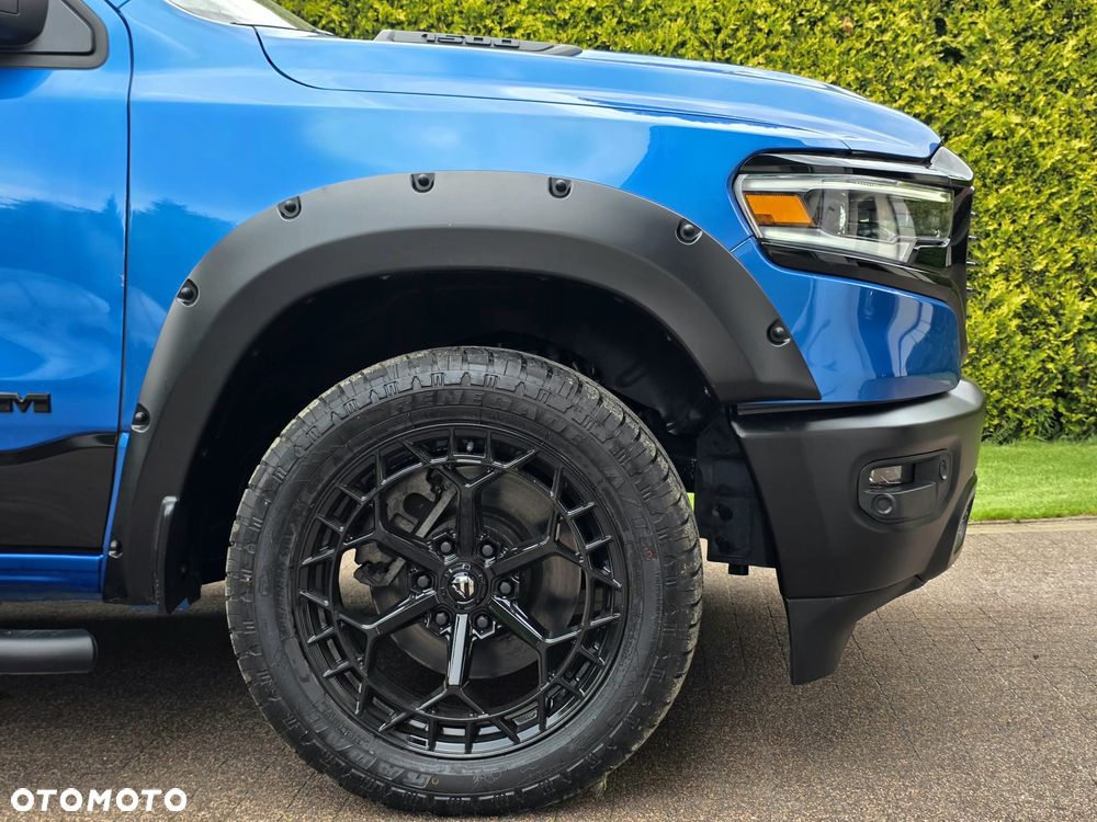 Dodge RAM 5.7 4x4 - 4