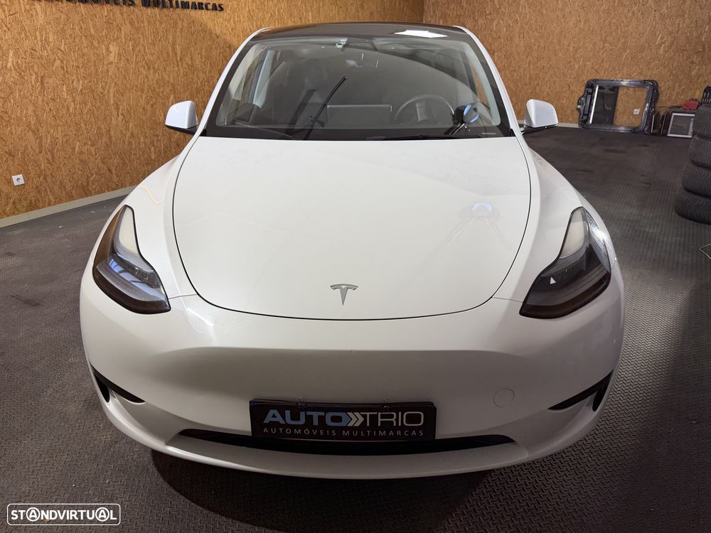 Tesla Model Y Standard - 3