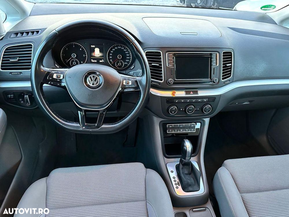 Volkswagen Sharan 2.0 TDI DSG (BlueMotion Technology) Comfortline - 9