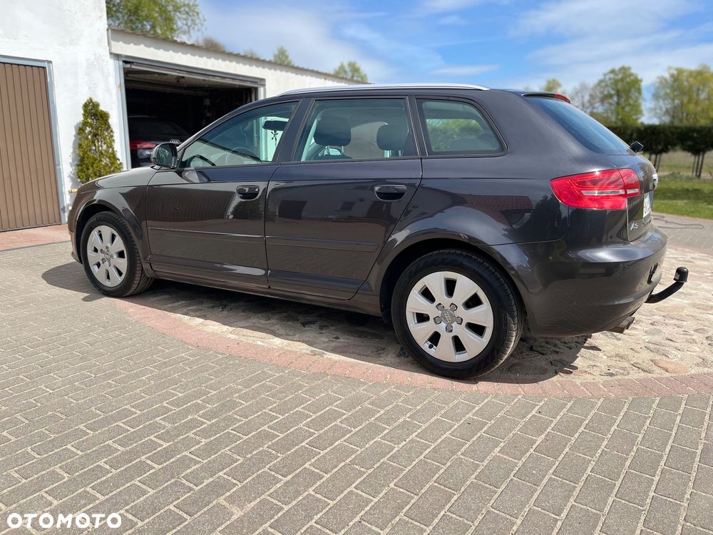 Audi A3 Sportback 2.0 TDI DPF Ambition - 4