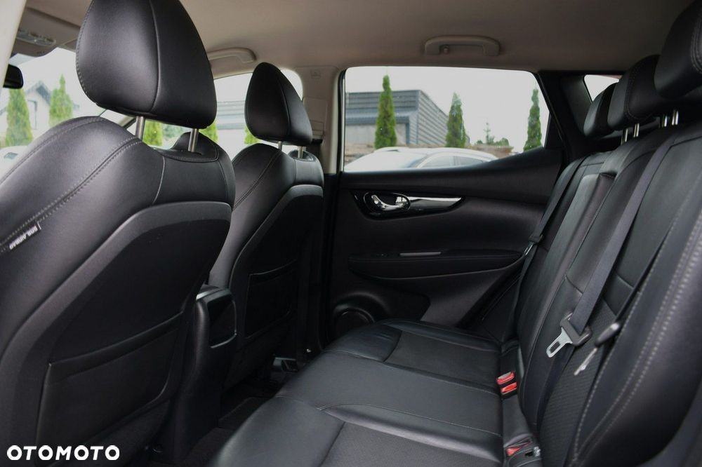 Nissan Qashqai 1.5 dCi Tekna - 15