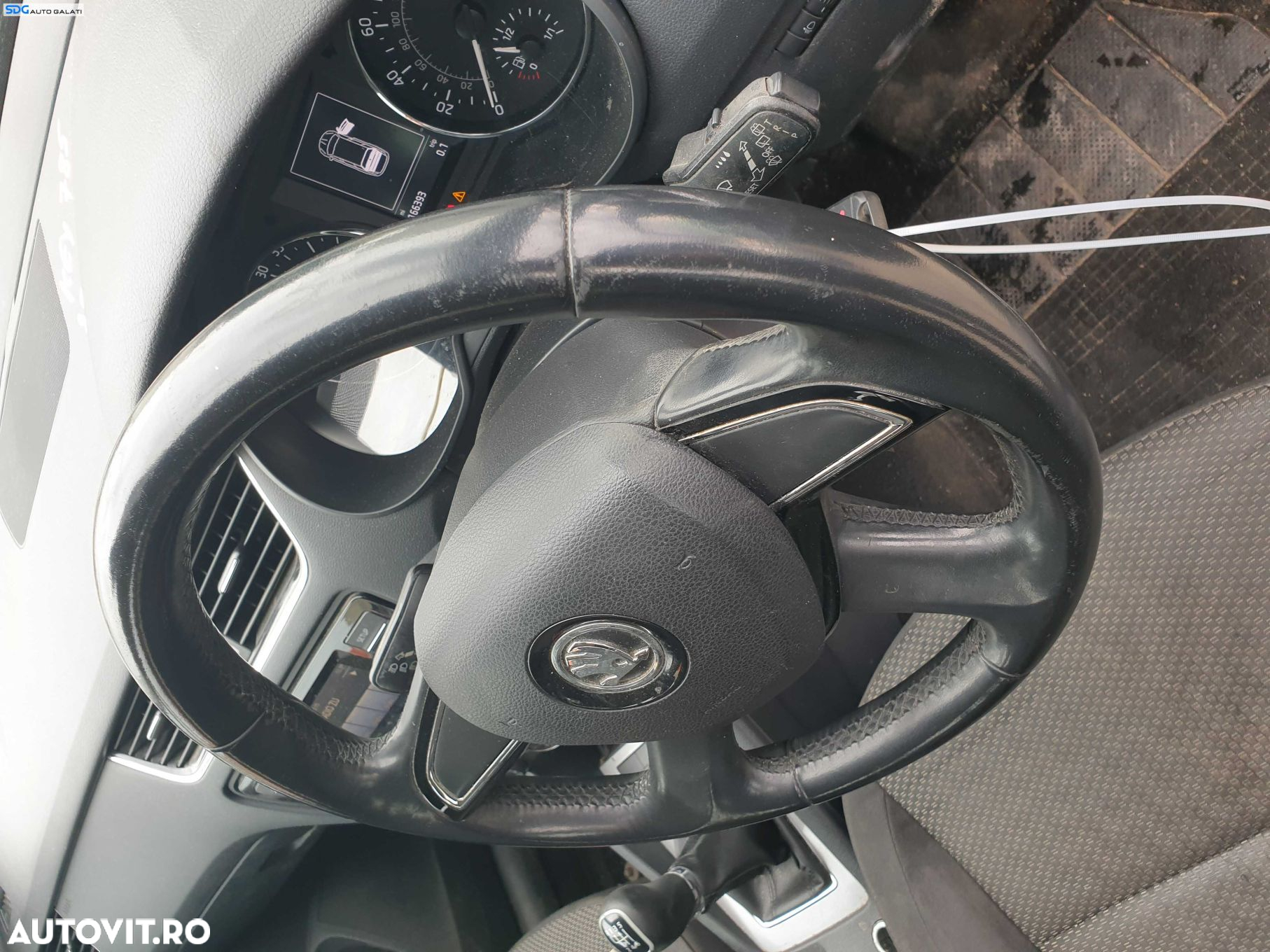 Volan Piele 4 Spite Fara Comenzi Skoda Octavia 3 2013 - 2020 [K3954] - 2