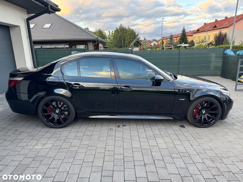 BMW M5 Standard - 4