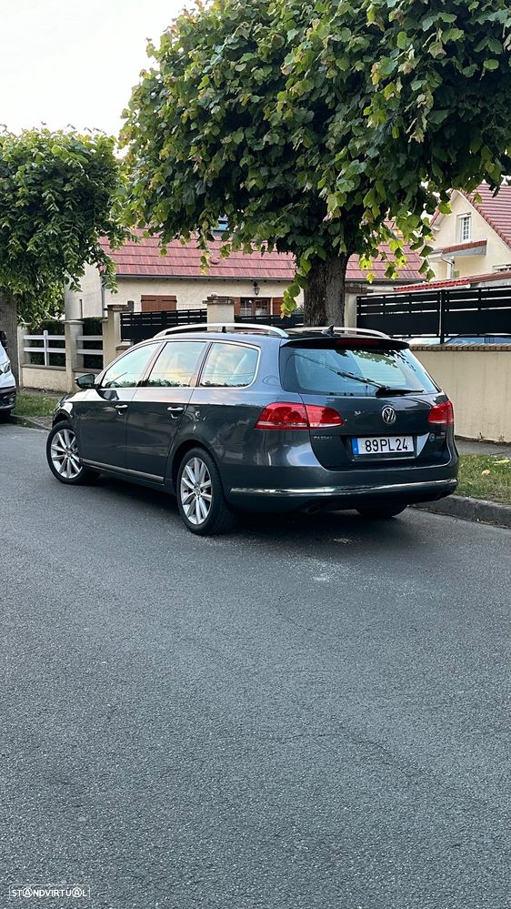 VW Passat Variant 1.6 TDI DPF BlueMotion Comfortline - 2