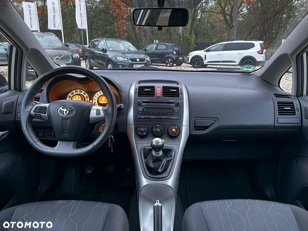 Toyota Auris 1.6 Active - 21