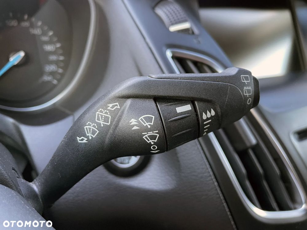Ford Focus - 19
