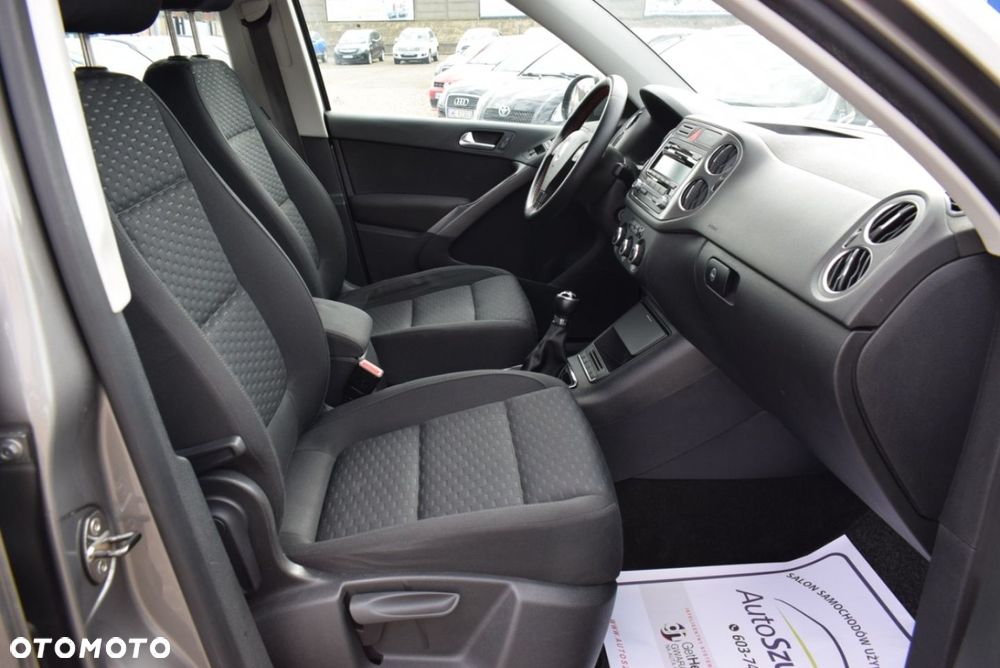 Volkswagen Tiguan - 23