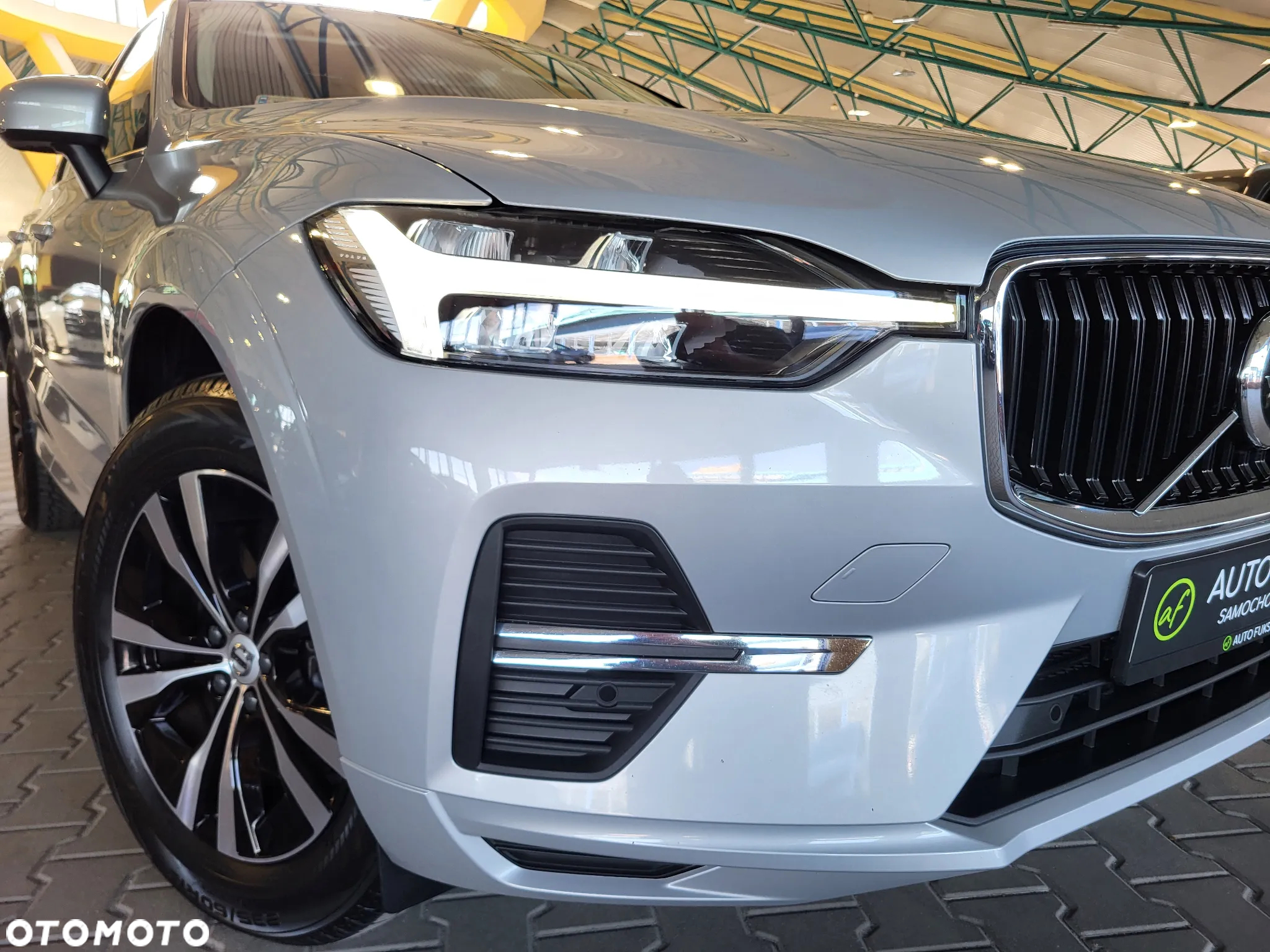 Volvo XC 60 - 4